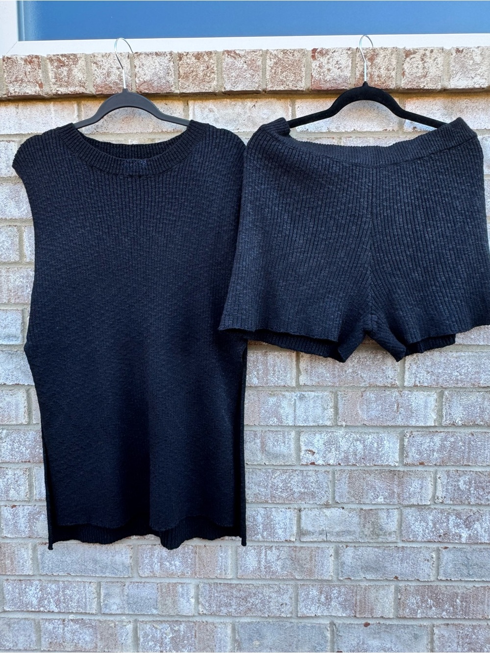 Bluivy Black Ribbed Crewneck Sweater & Knit Shorts Set